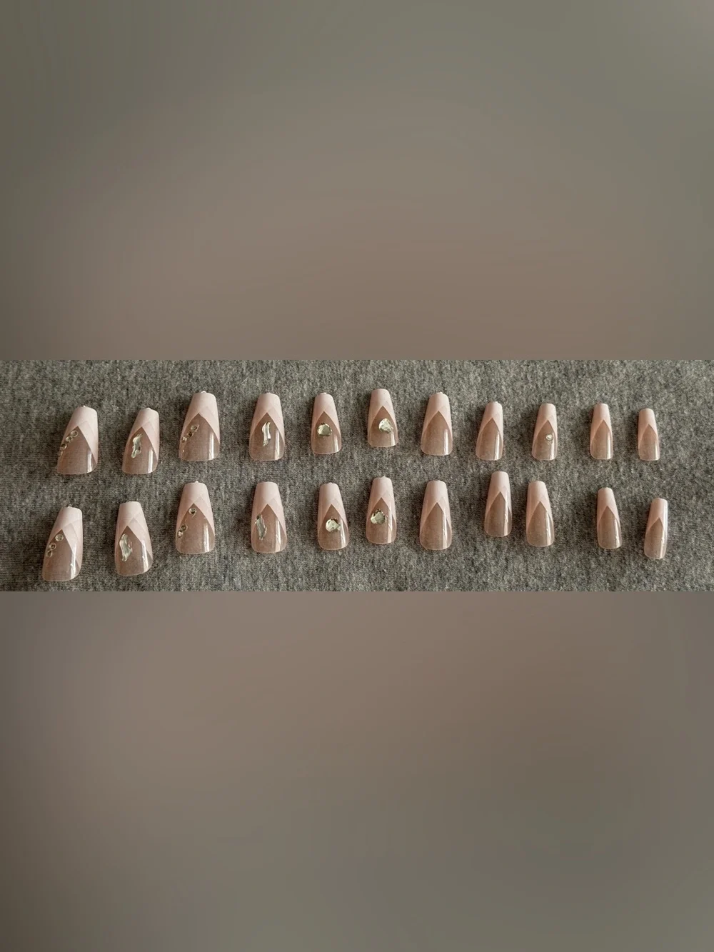 Neutral Nude Press-On Nails Set with Rhinestone Accent